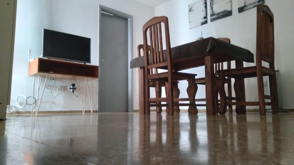 Departamento En El Corazon De Barrio General Paz Apartment คอร์โดบา ภายนอก รูปภาพ
