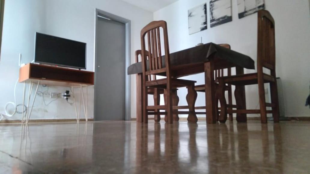 Departamento En El Corazon De Barrio General Paz Apartment คอร์โดบา ภายนอก รูปภาพ